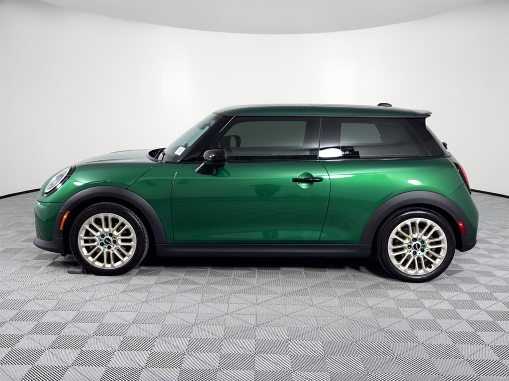mini hardtop 2 door 2025 WMW23GD04S2W12449 image mini hardtop 2 door 2025 WMW23GD04S2W12449 image